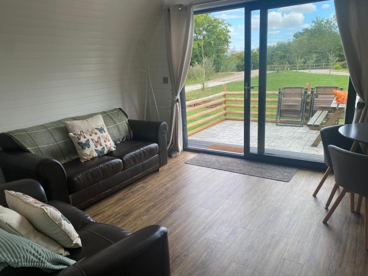 Beech Pod Cabin In Beautiful Surroundings Wrexham Kültér fotó